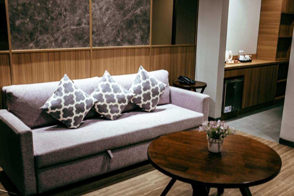 Kytos Hotel Bandung Eksteriør bilde