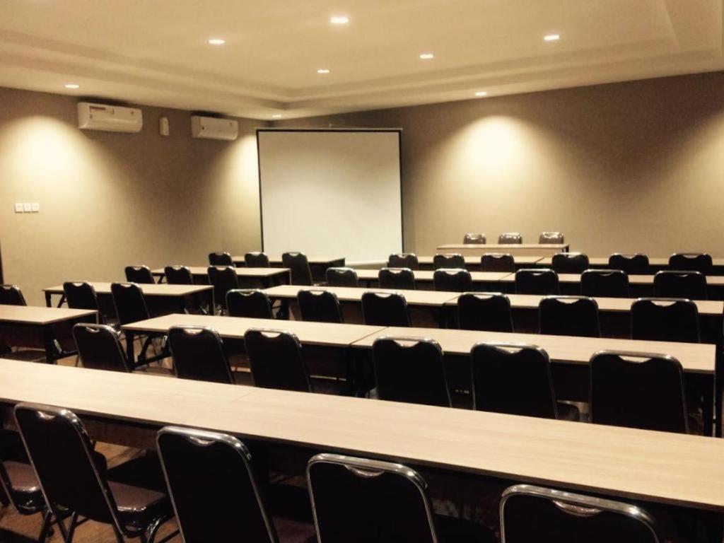 Kytos Hotel Bandung Eksteriør bilde